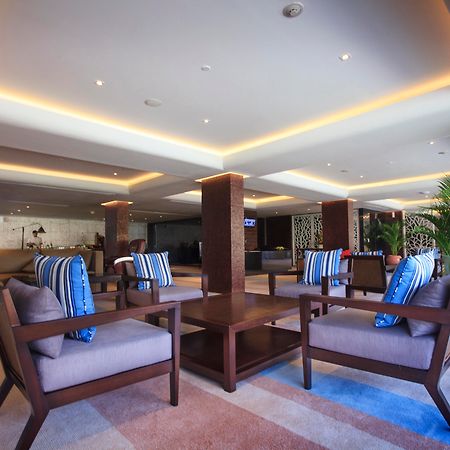 Double - Six, Luxury Hotel - Seminyak Εξωτερικό φωτογραφία Lobby